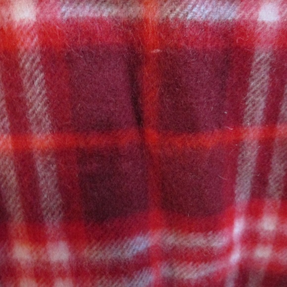 new BURBERRY Red Cashmere women's scarf fringes to fringes  56" x 8.5" - Picture 9 of 9